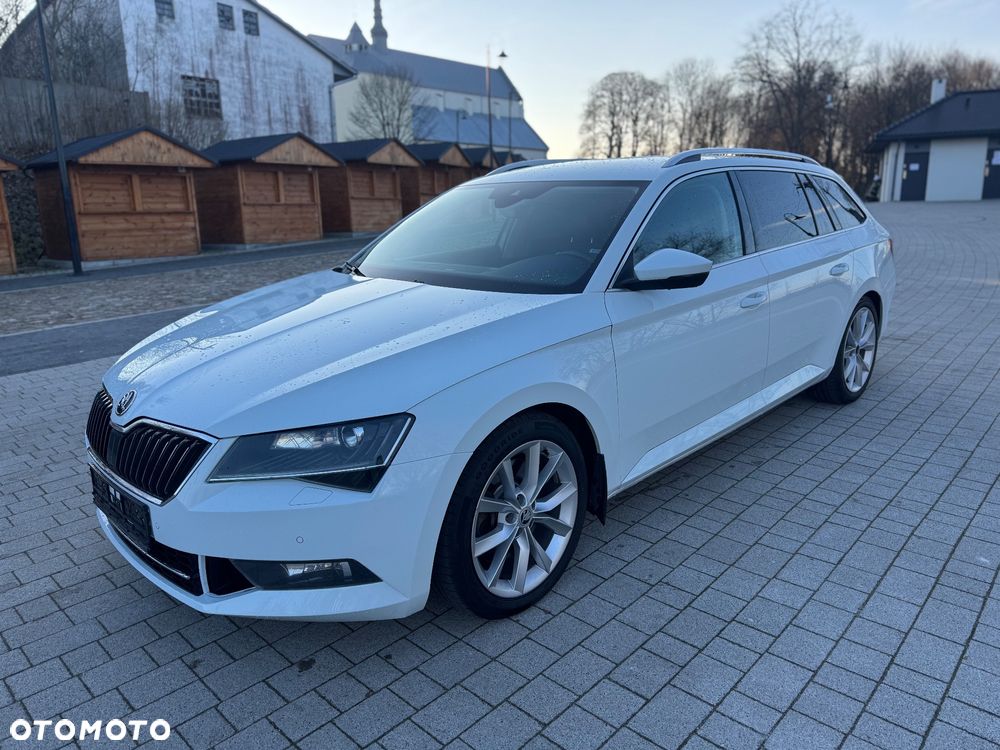Skoda Superb 2.0 TSI 4x4 DSG SportLine - 1