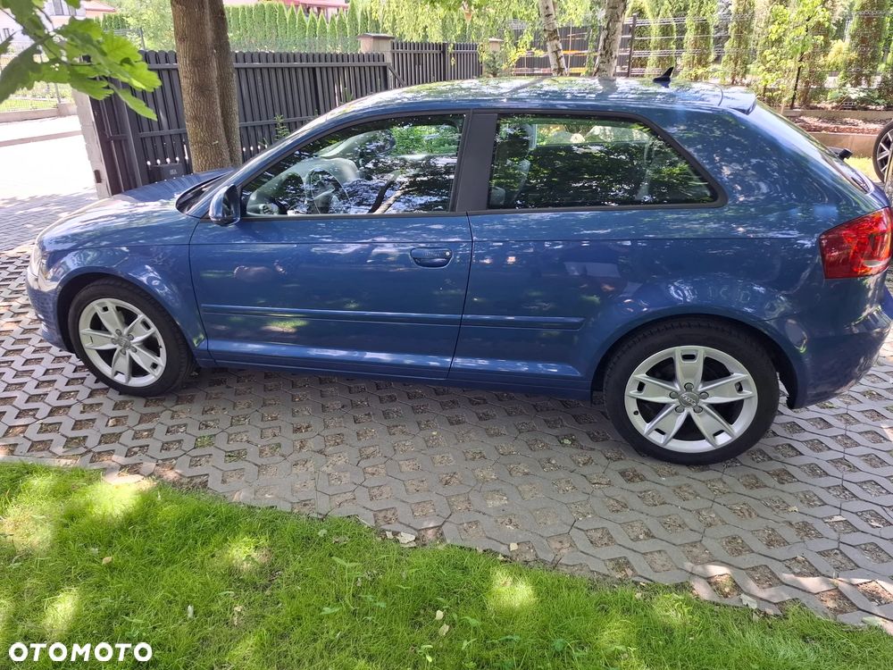 Audi A3 3-drzwiowe 2.0 TDI Ambiente - 1