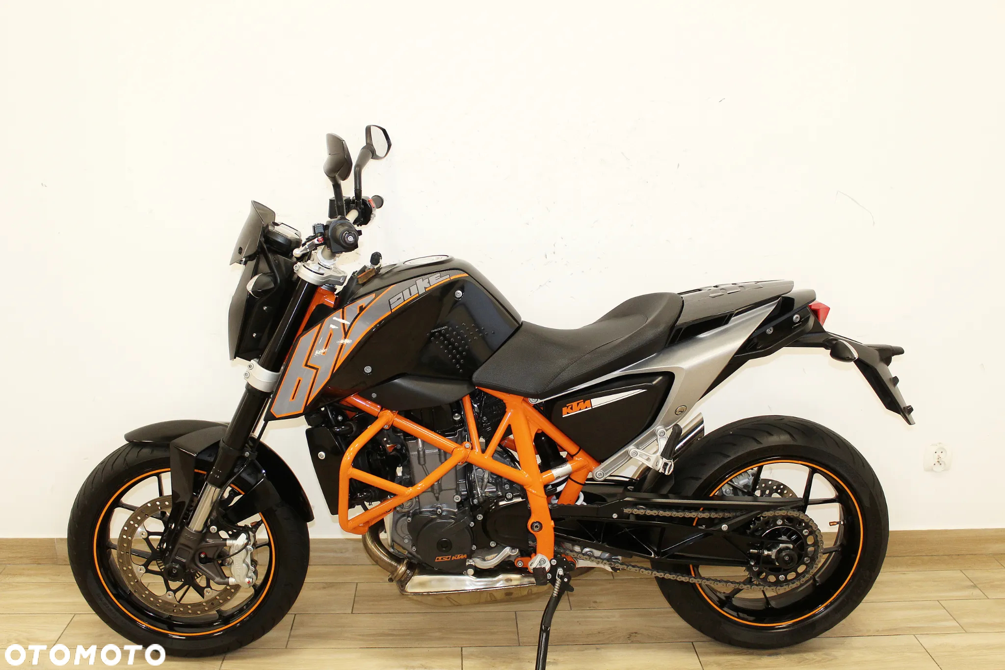 KTM Duke - 4