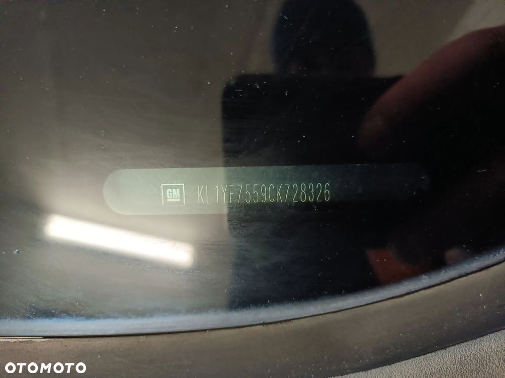 Chevrolet Orlando - 27