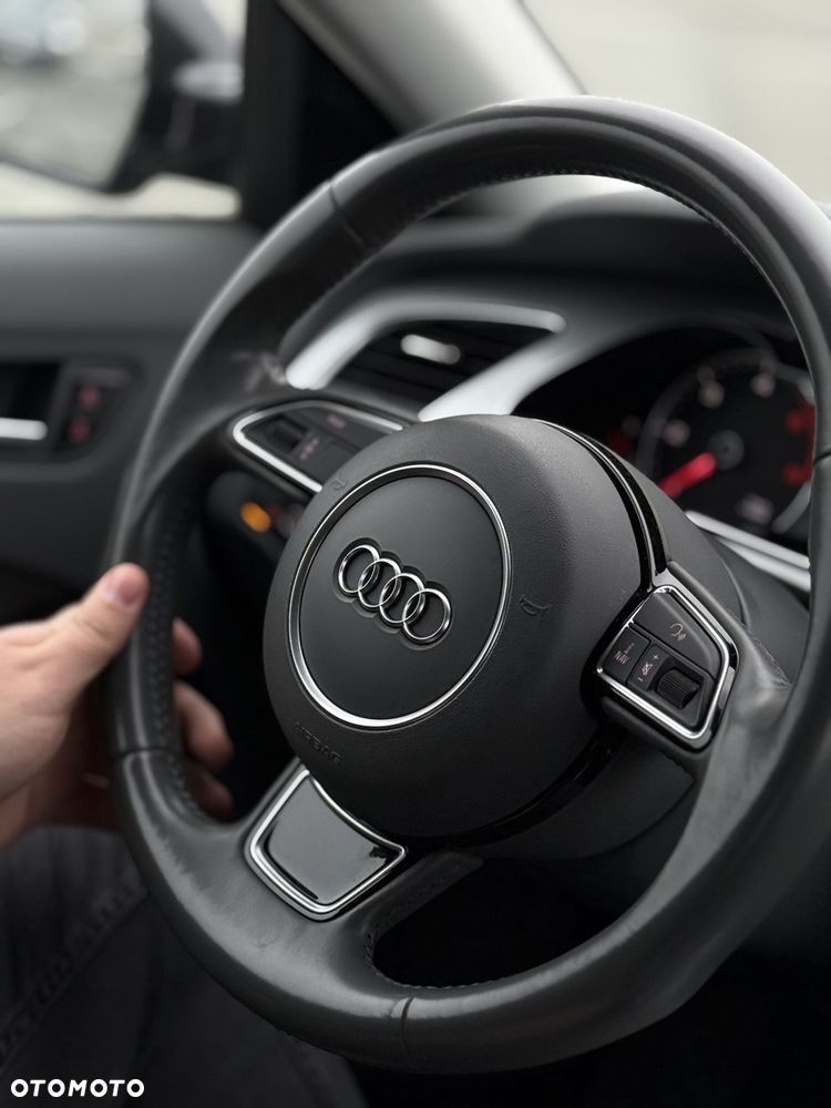 Audi A4 Limousine - 7