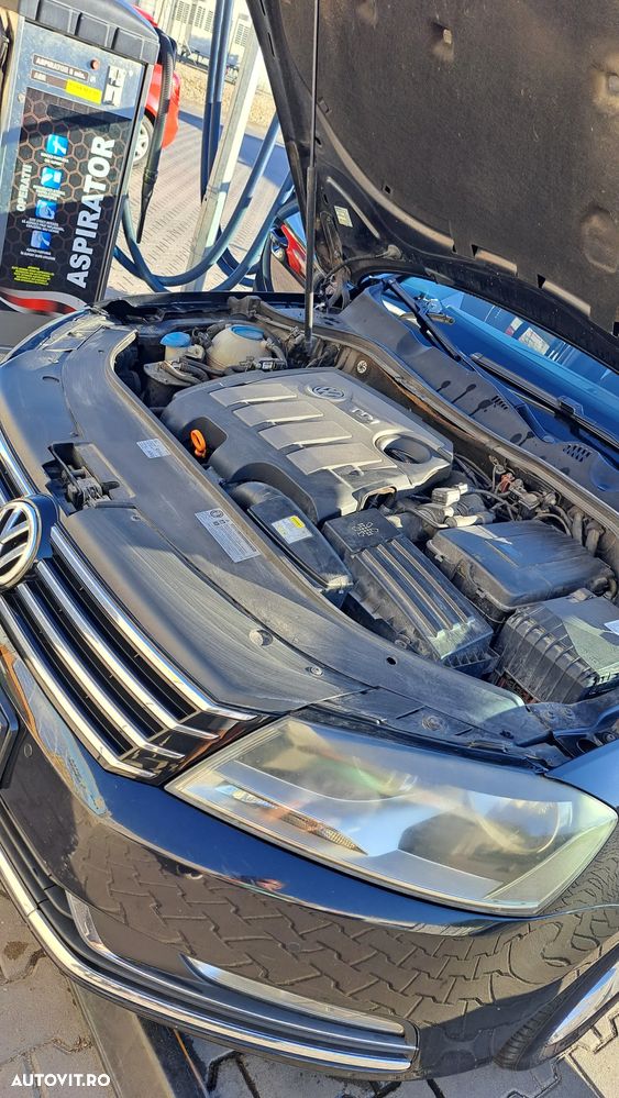 Volkswagen Passat Variant 1.6 TDI BlueMotion - 10