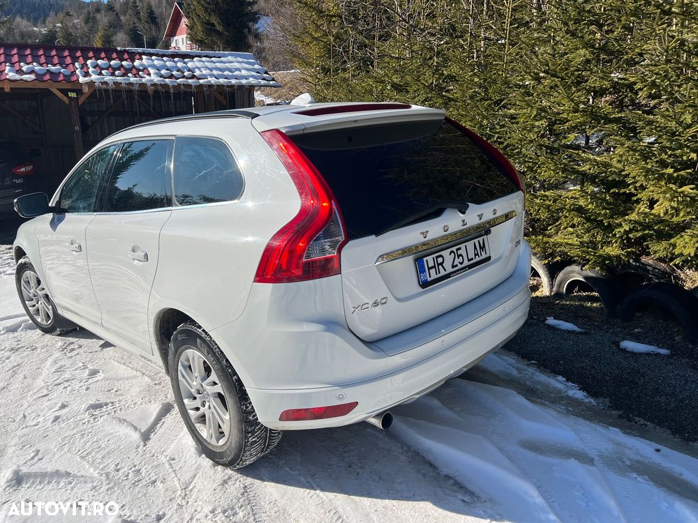 Volvo XC 60 D4 Start-Stop Kinetic - 2