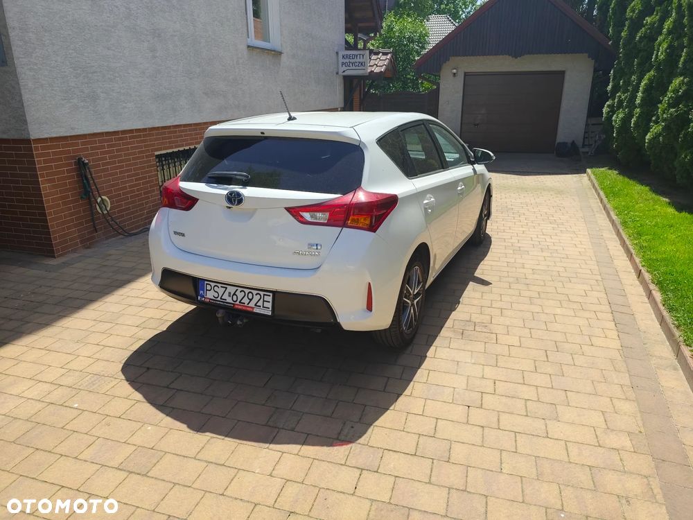 Toyota Auris - 3