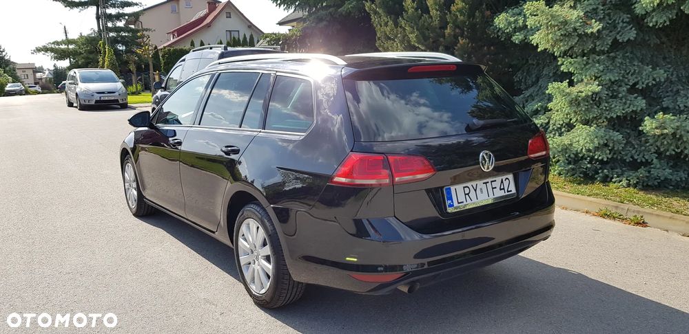Volkswagen Golf 1.6 TDI BlueMotion Technology Comfortline - 8