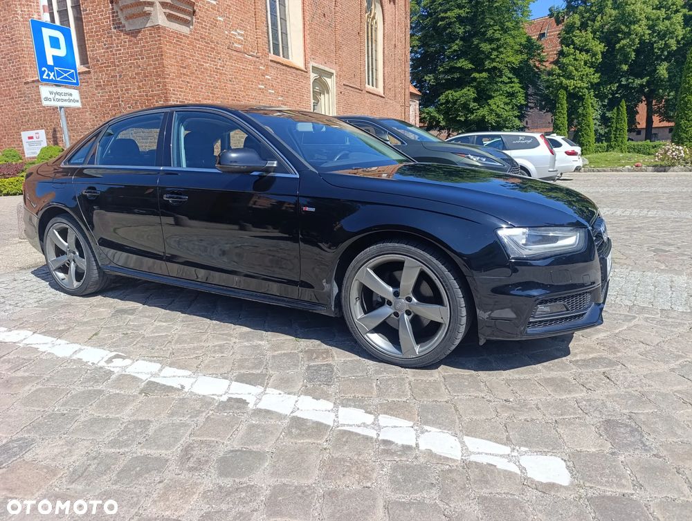 Audi A4 Limousine - 6