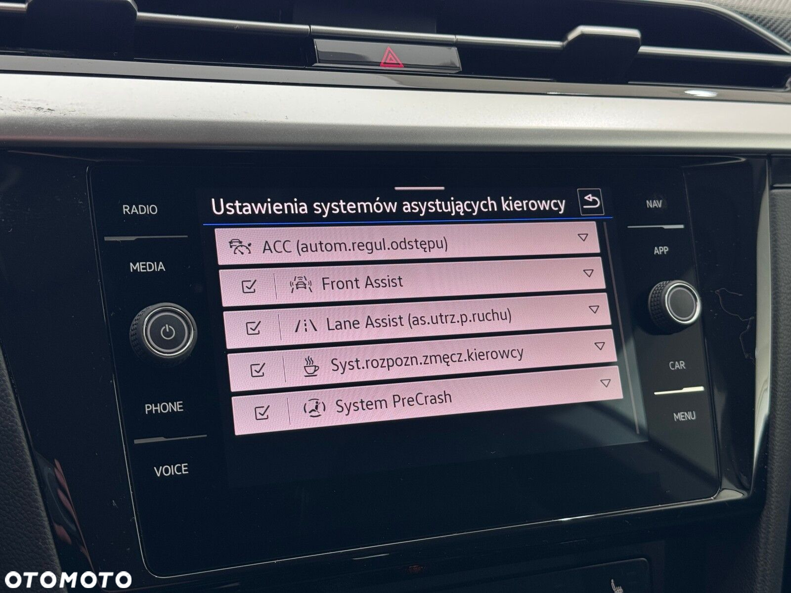 Volkswagen Arteon 2.0 TDI Elegance DSG - 31