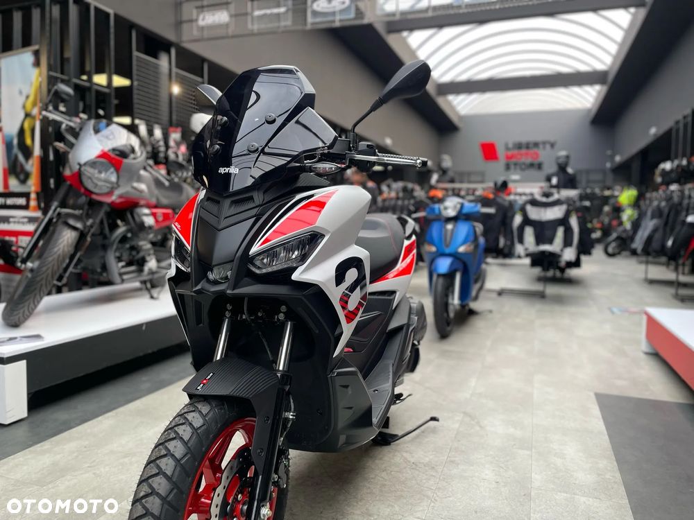 Aprilia SR - 4