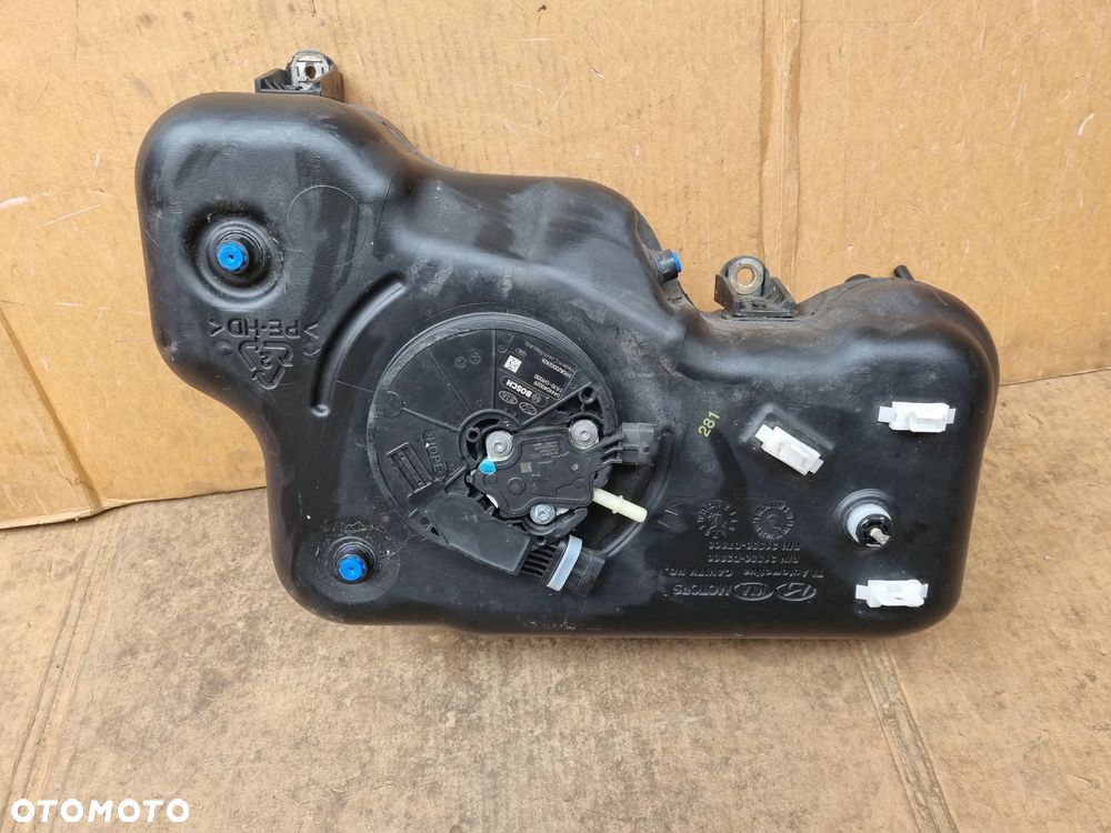 KIA SPORTAGE IV 2.0CRDI  ZBIORNIK ADBLUE - 2