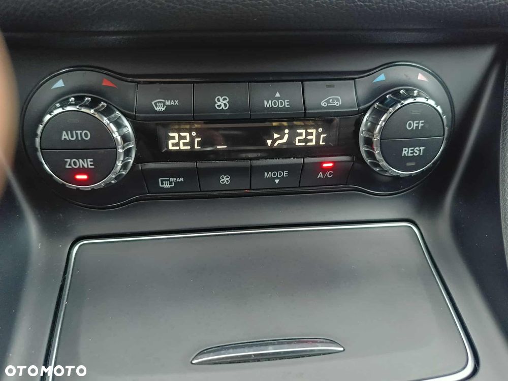 Mercedes-Benz CLA 200 (CDI) d 4Matic 7G-DCT AMG Line - 17