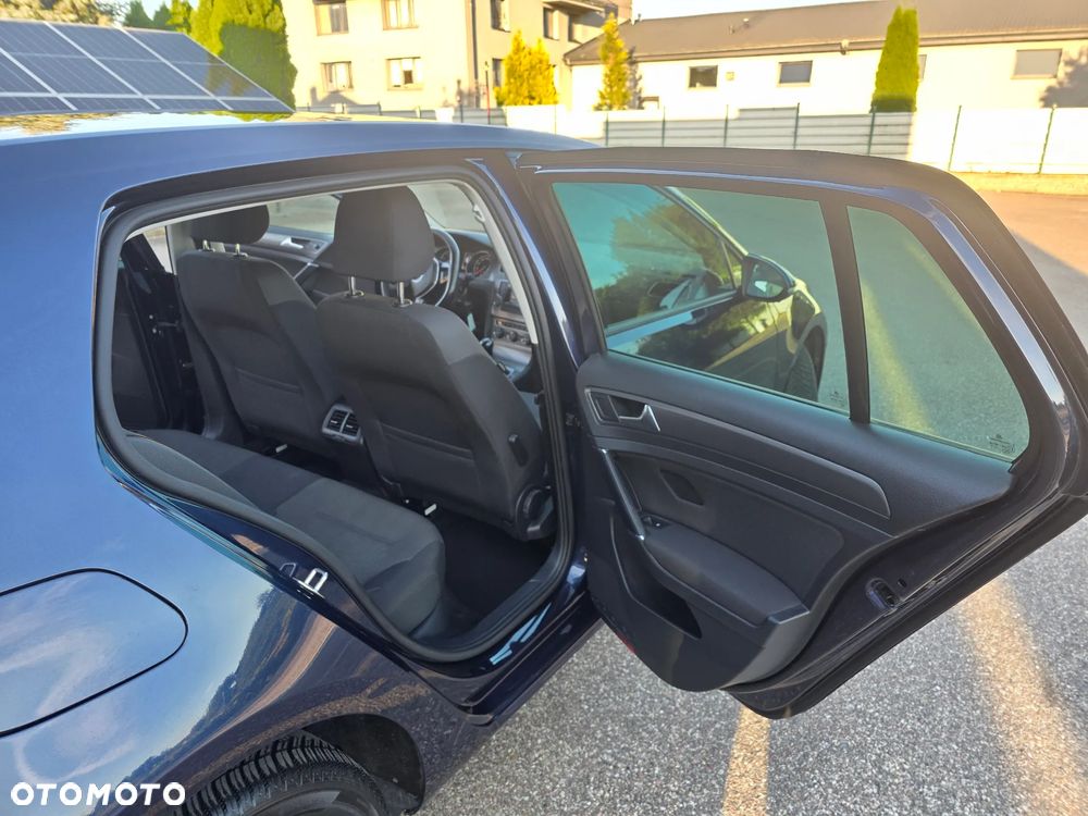 Volkswagen Golf VII 1.2 TSI BMT Trendline - 15