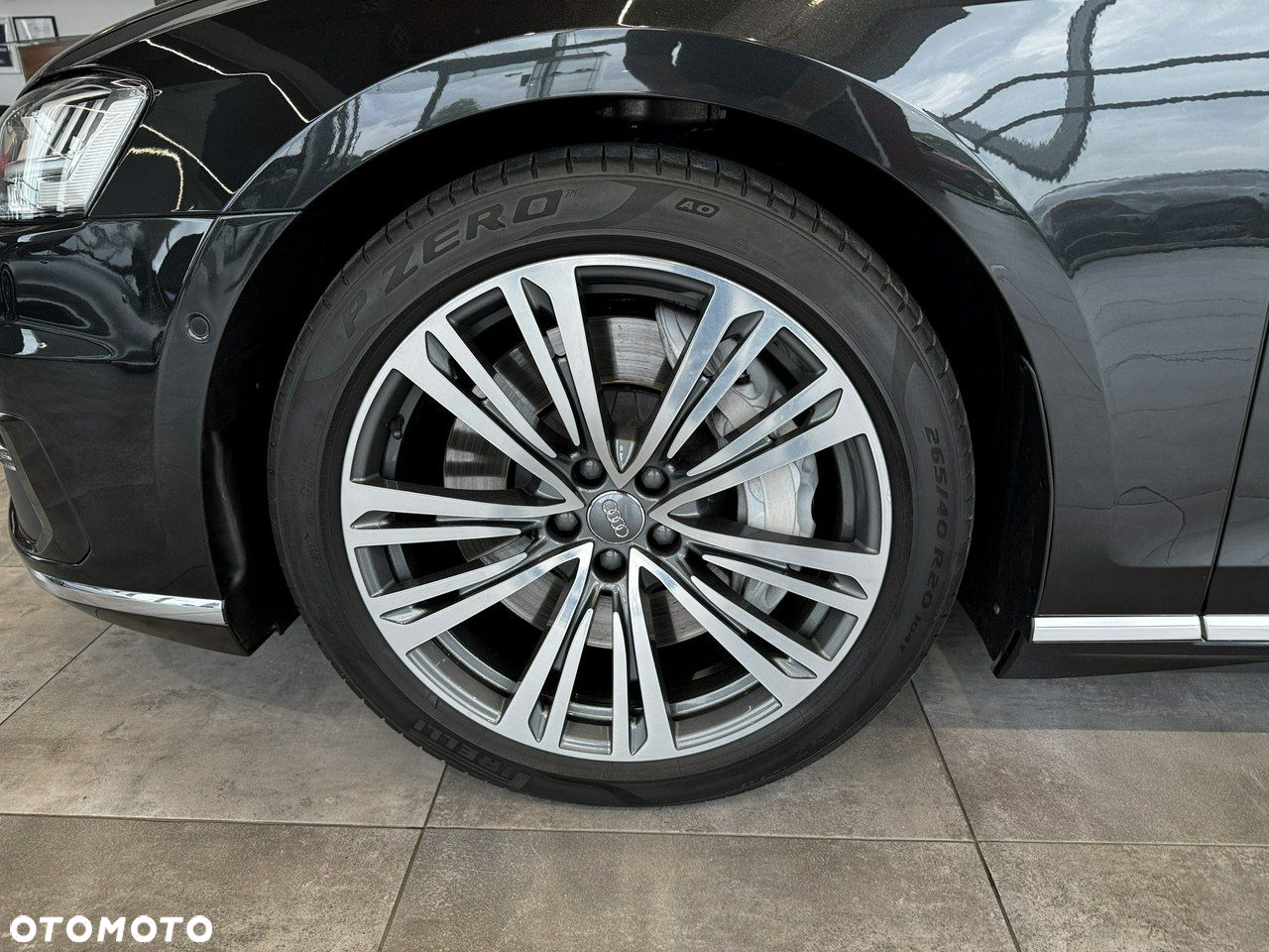 Audi A8 - 10