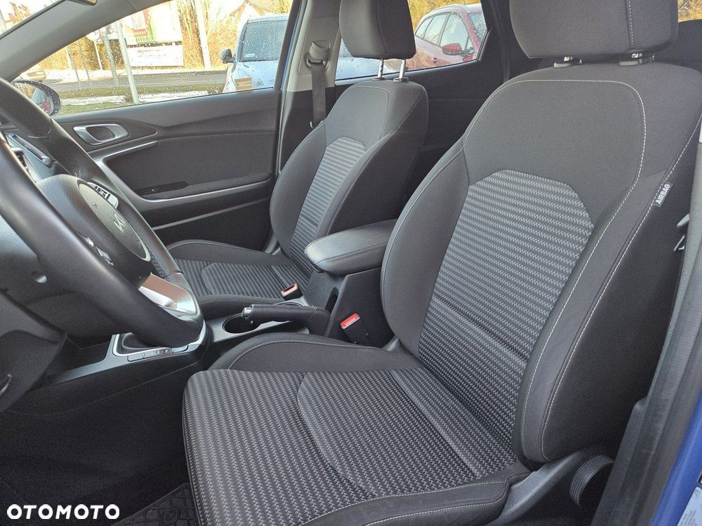 Kia XCeed 1.5 T-GDI M - 11