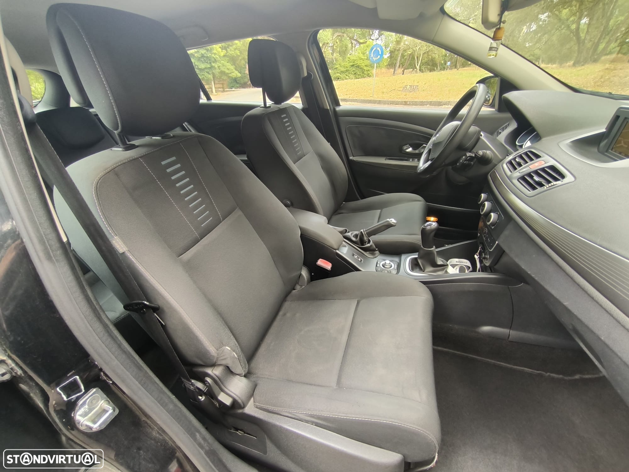 Renault Mégane Sport Tourer 1.5 dCi Dynamique - 12
