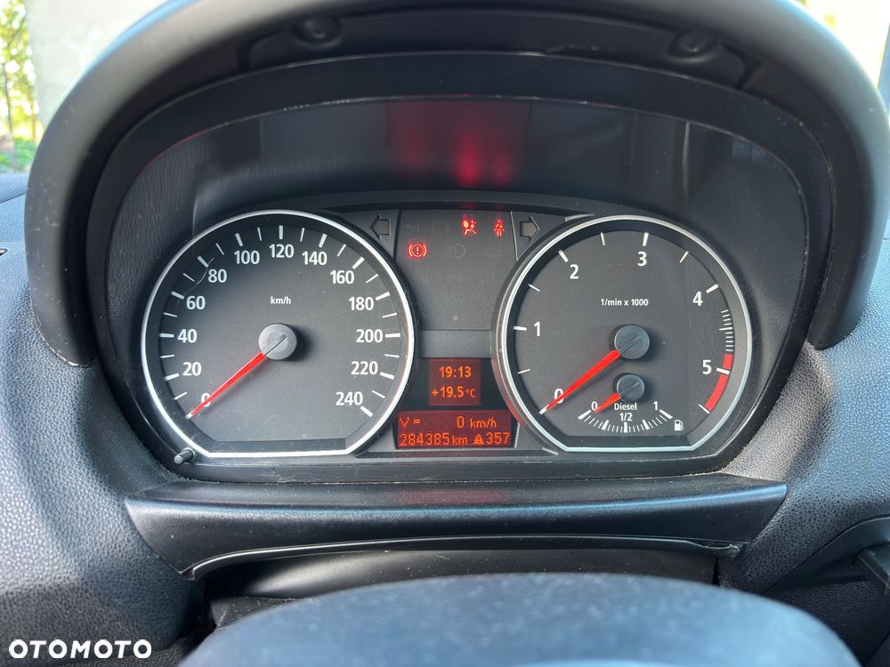 BMW Seria 1 - 12
