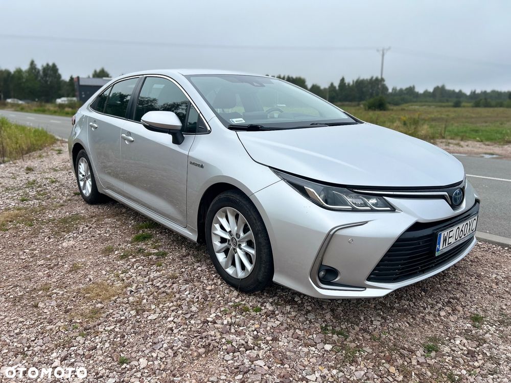Toyota Corolla 1.8 Hybrid Comfort - 4