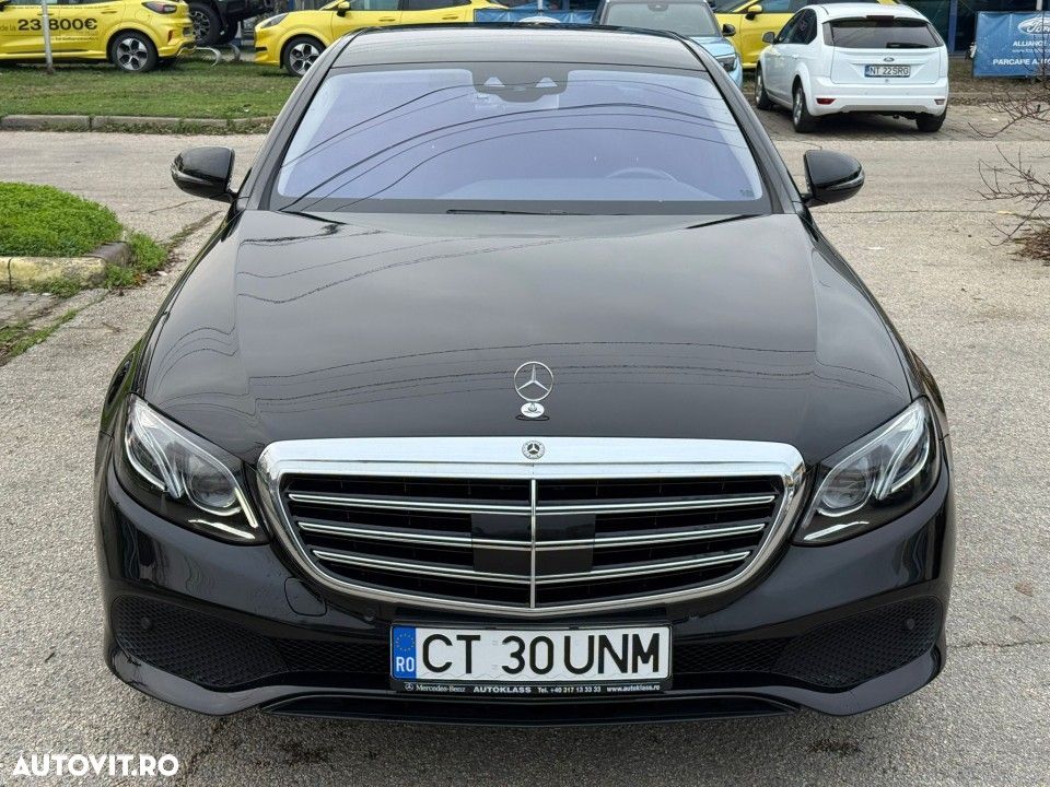 Mercedes-Benz E - 4