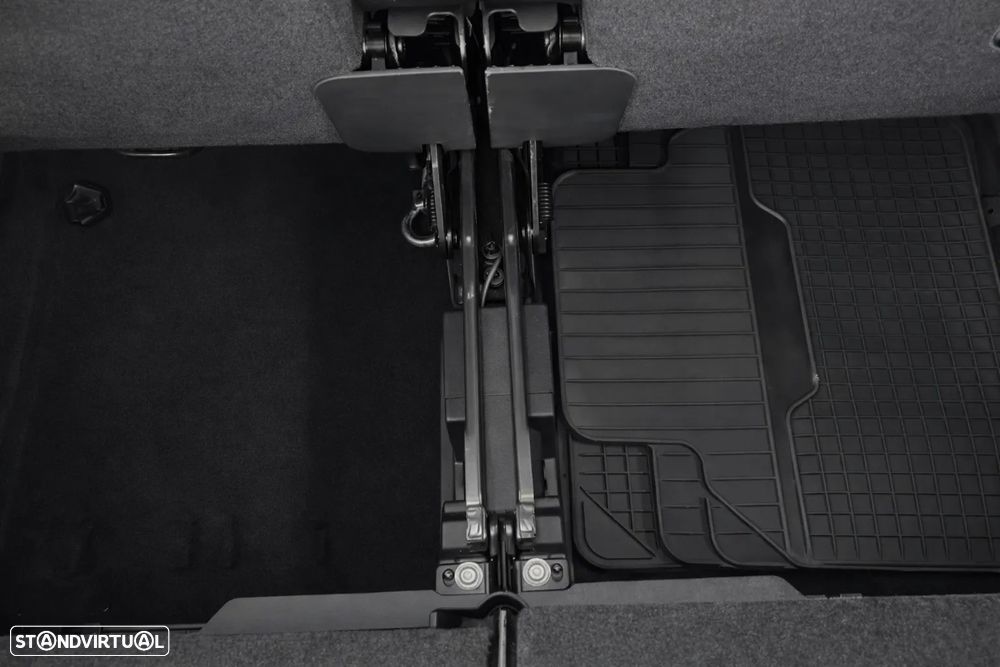 Citroën Grand C4 Spacetourer - 18