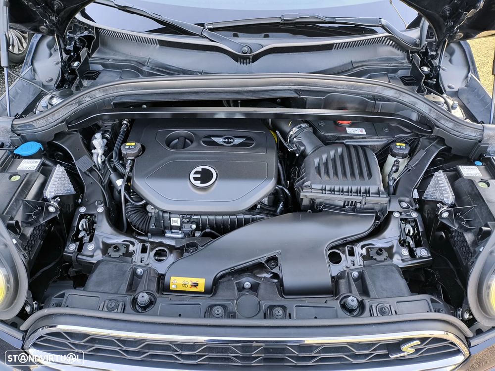 MINI Countryman Cooper SE ALL4 Auto - 30