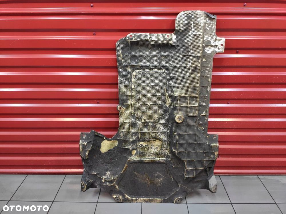 MERCEDES C-KLASA W204 OSŁONA DOLNA SILNIKA POD SILNIK SKRZYNIE ORYG - 8