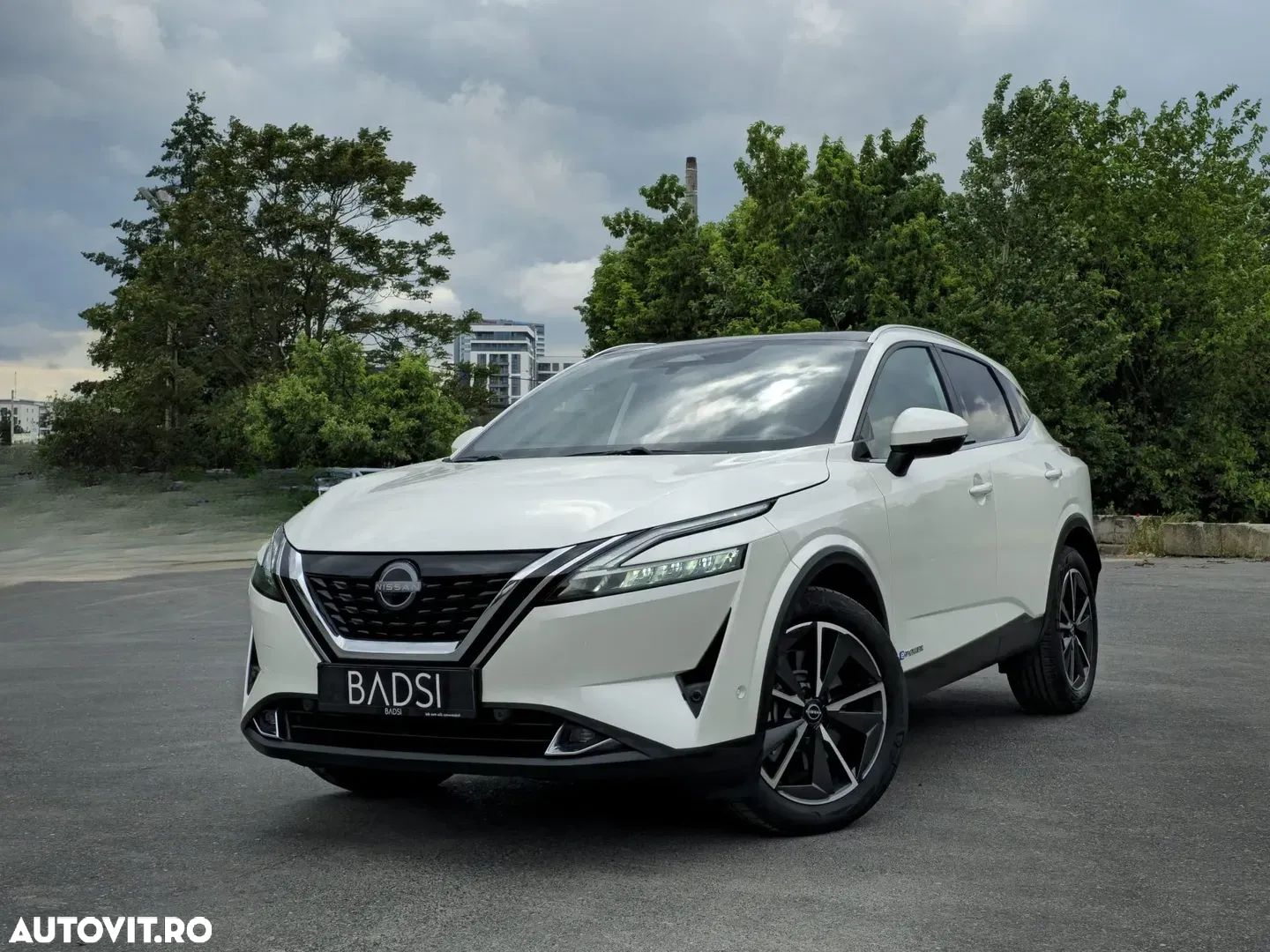 Nissan Qashqai 1.5 e-POWER Tekna - 1