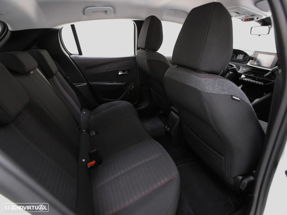 Peugeot e-208 50 kWh Active Pack - 12