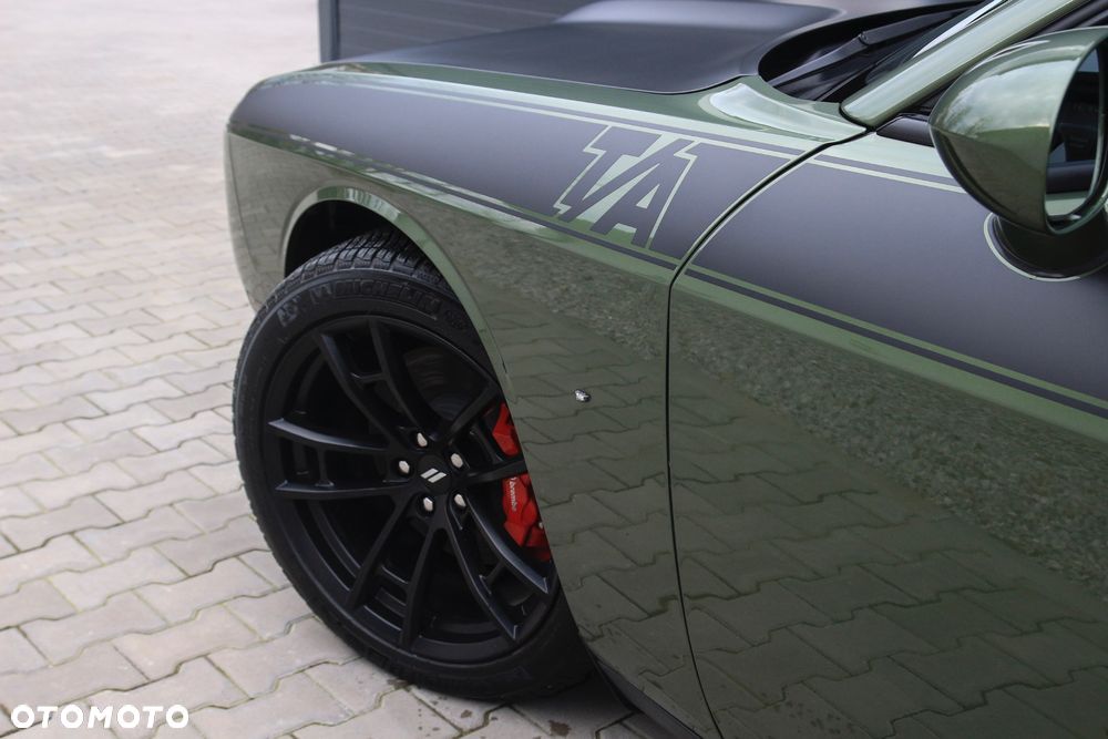Dodge Challenger 5.7 R/T - 5