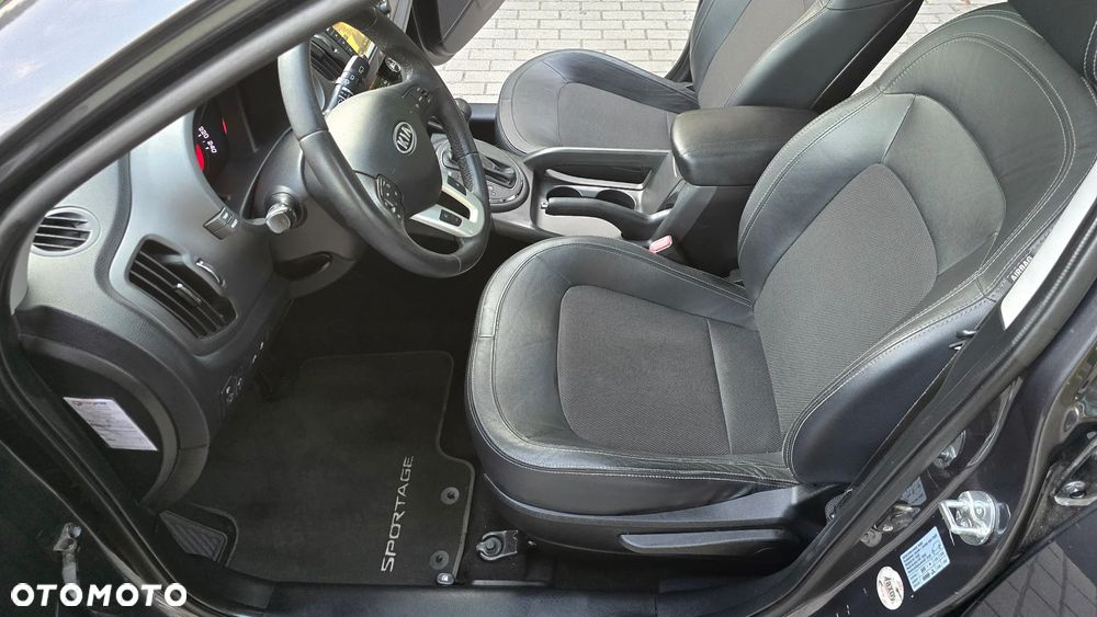 Kia Sportage 2.0 CVVT 2WD Automatik Vision - 19