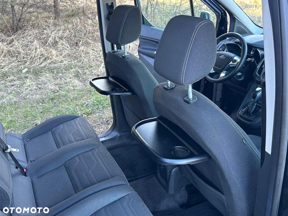 Ford Tourneo Connect Grand - 17