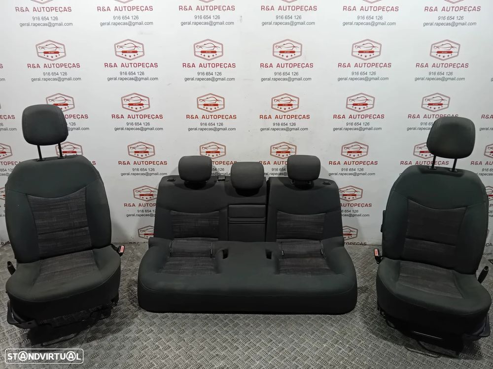 Conjunto de Bancos Renault Laguna II em Tecido Original - 1