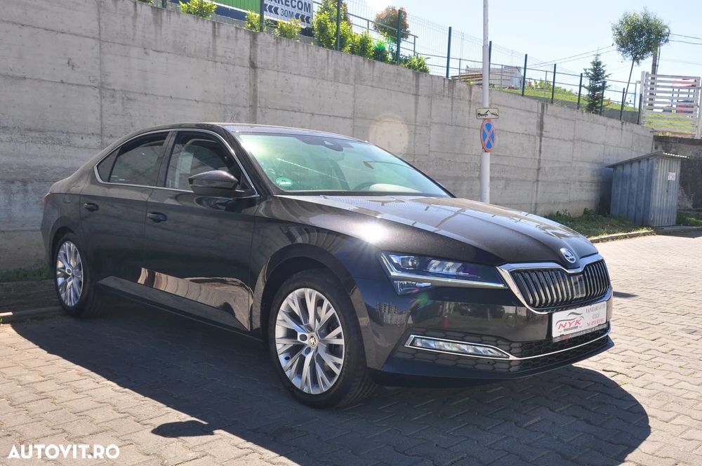 Skoda Superb 2.0 TDI DSG Ambition - 3