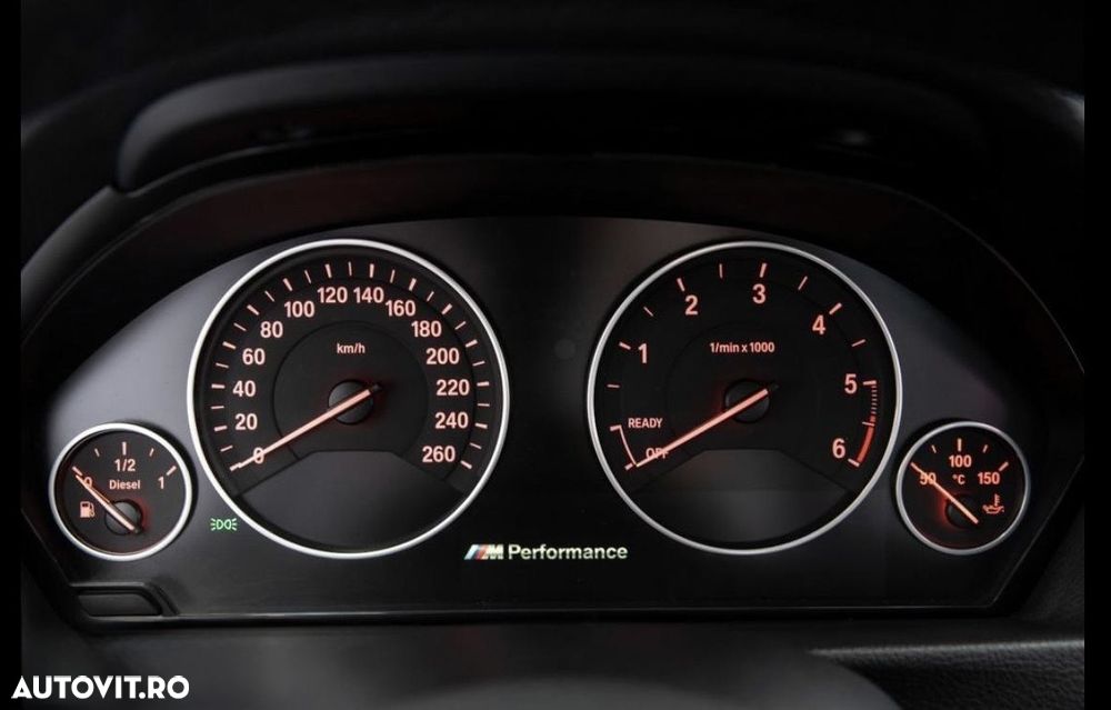 BMW Seria 3 320d Aut. Luxury Line - 13