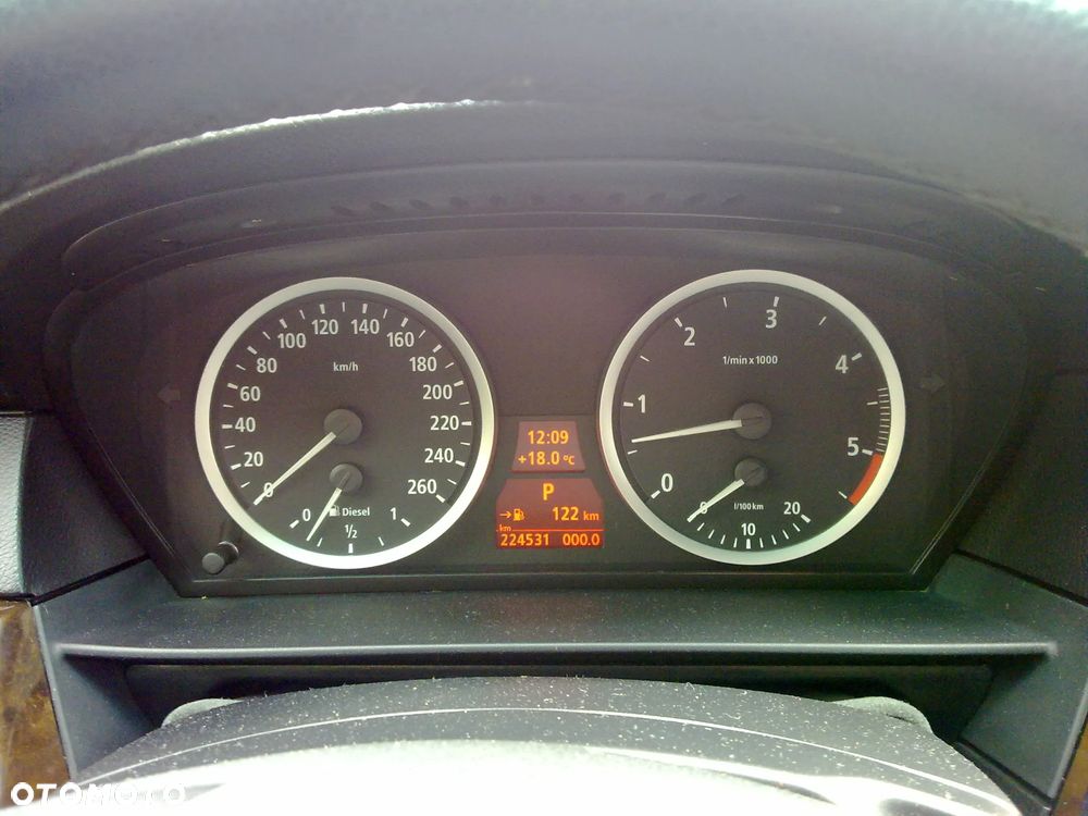 BMW Seria 5 530xd - 21