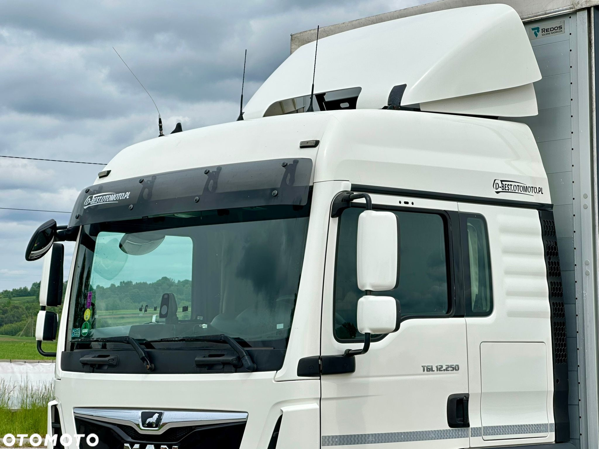 MAN TGL 12.250 / FIRANKA / 23 EUROPALETY / 9.5 M DŁUGOŚCI / NISKI PRZEBIEG / 380 TYS KM / SYPIALKA / 11.2020 ROK - 11
