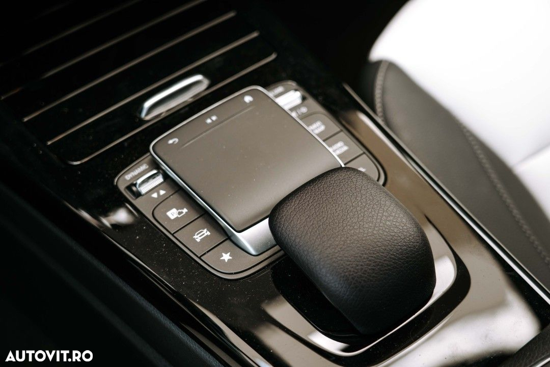 Mercedes-Benz CLA - 22