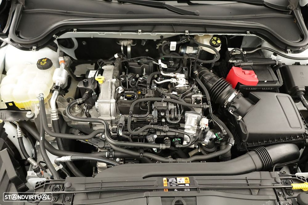 Ford Focus 1.0 EcoBoost MHEV ST-Line X - 23