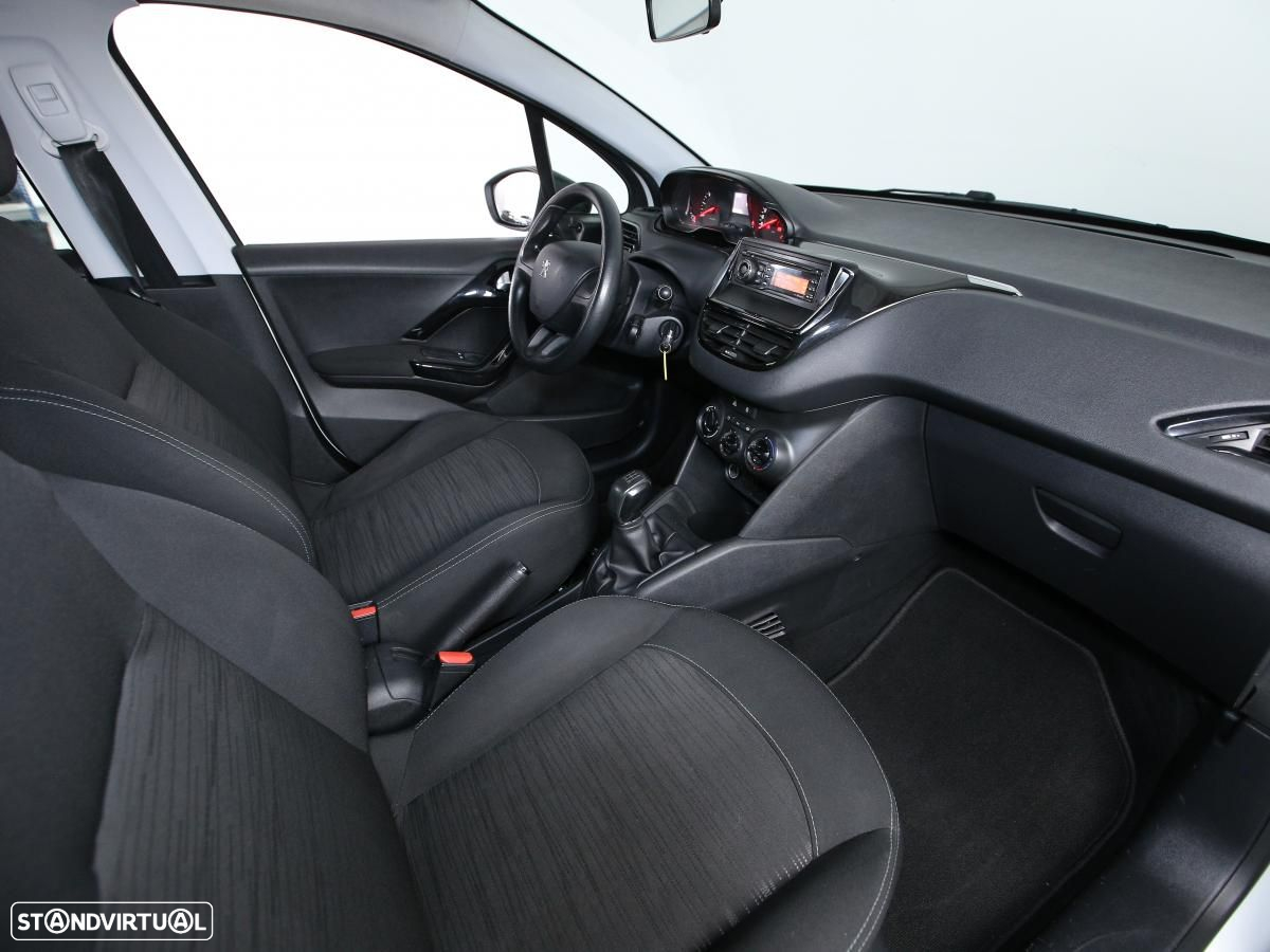 Peugeot 208 1.4 HDi Access - 8