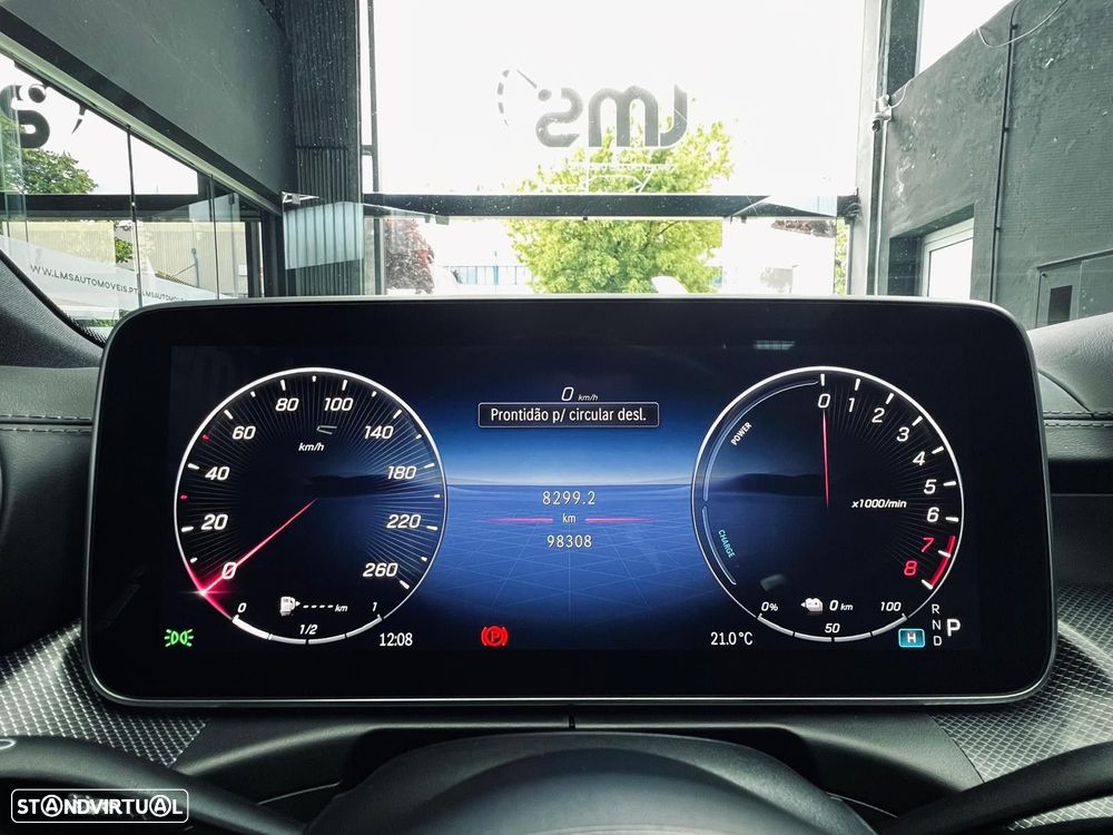 Mercedes-Benz C 300 e AMG Line - 20