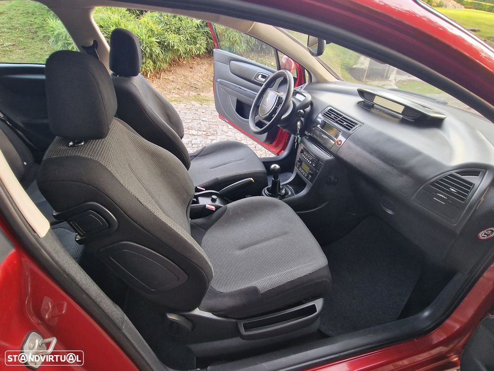 Citroën C4 Coupé 1.6 HDi VTR Pack - 6