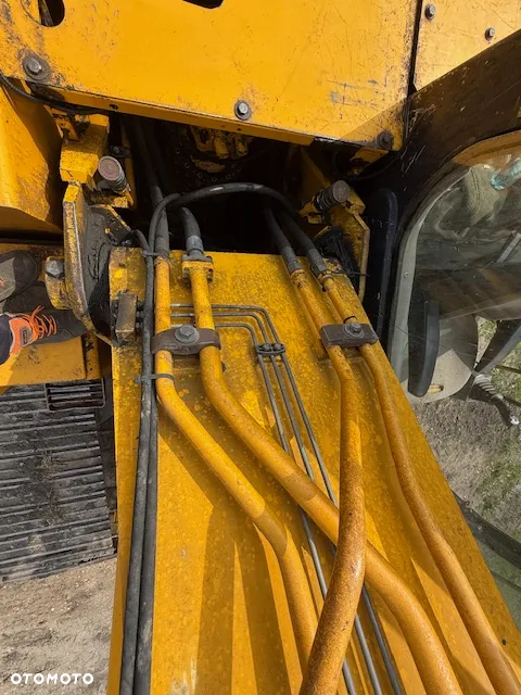 JCB JS 200 L - 14