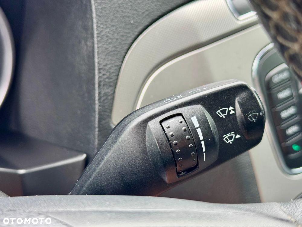 Ford Galaxy 2.0 FF Titanium - 30