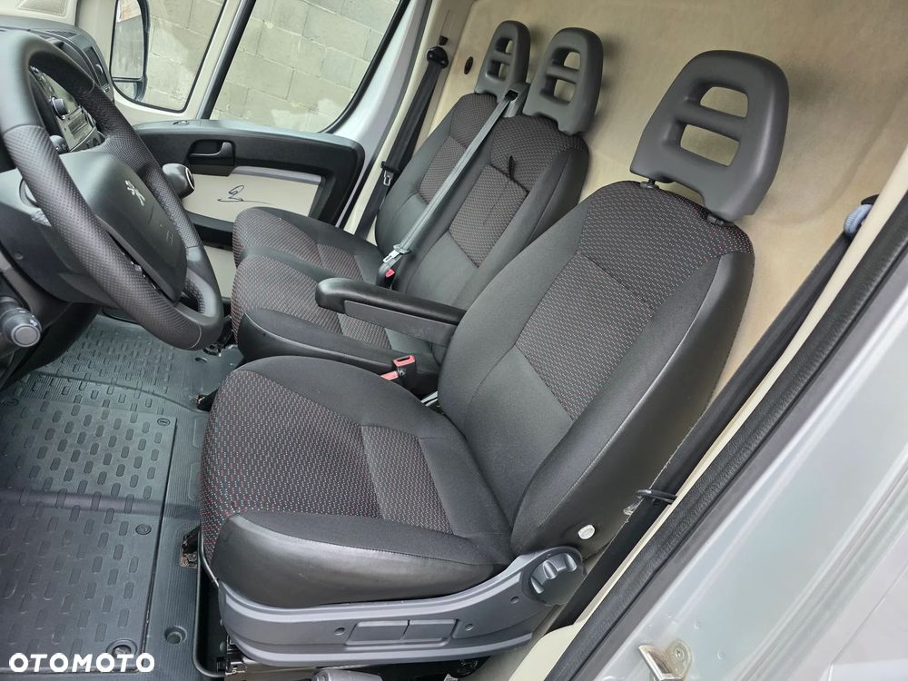 Peugeot Boxer - 12