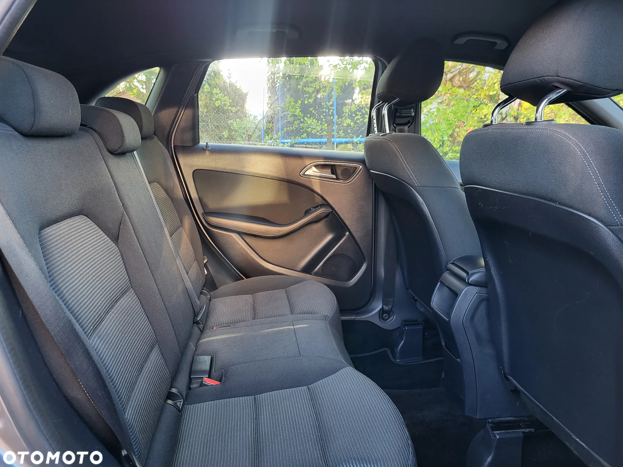 Mercedes-Benz Klasa B 180 CDI BlueEFFICIENCY Edition Style - 29