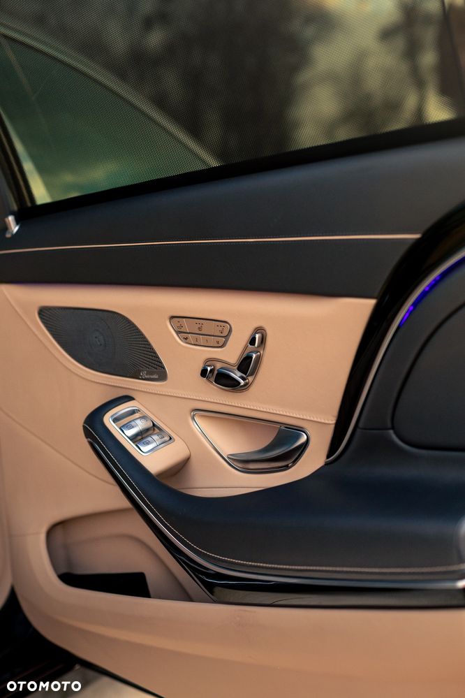 Mercedes-Benz Klasa S 500 4-Matic L 9G-TRONIC - 32