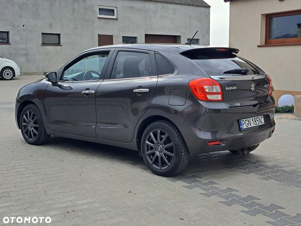 Suzuki Baleno 1.0 T Premium Plus - 3