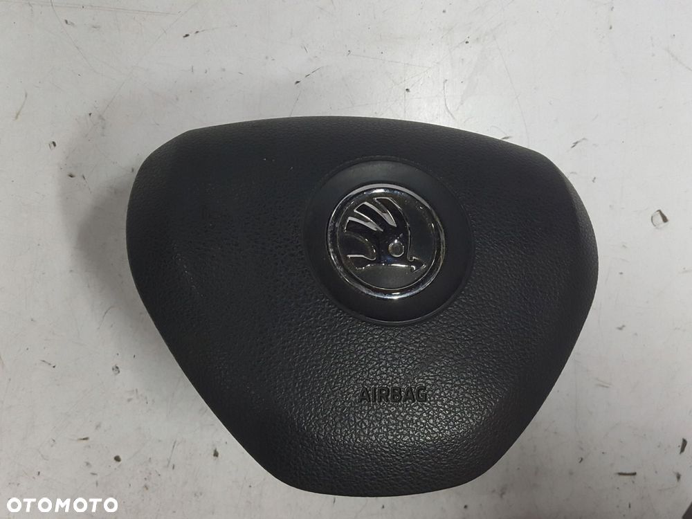 SKODA OCTAVIA III 13-16r PODUSZKA AIRBAG KIEROWCY 5E0880201 - 2