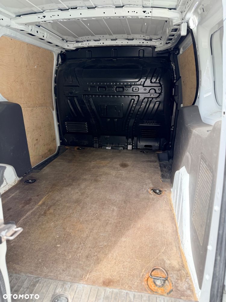 Ford Transit Connect - 5