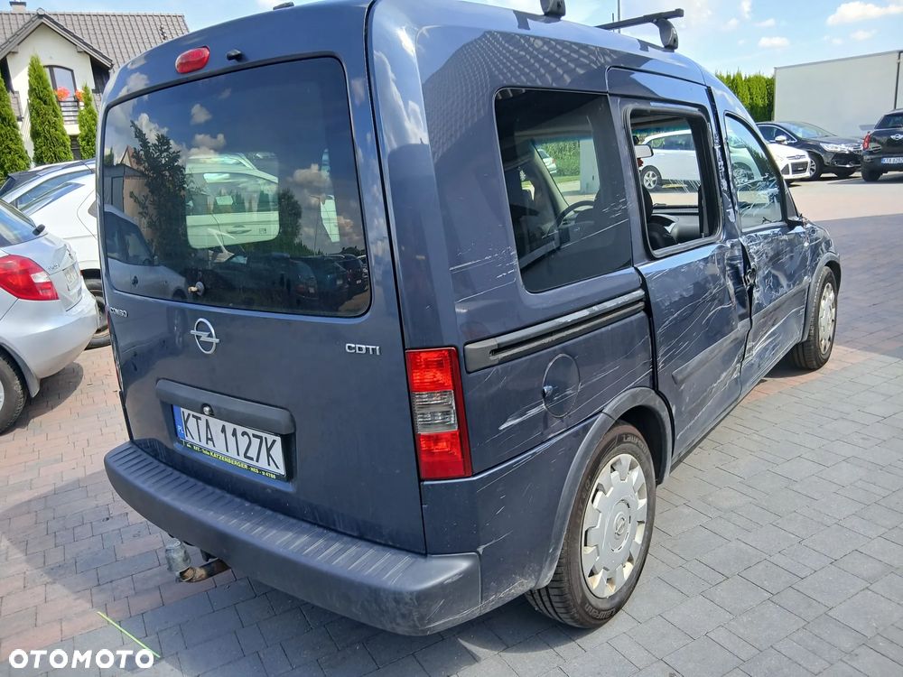 Opel Combo Tour Enjoy - 11
