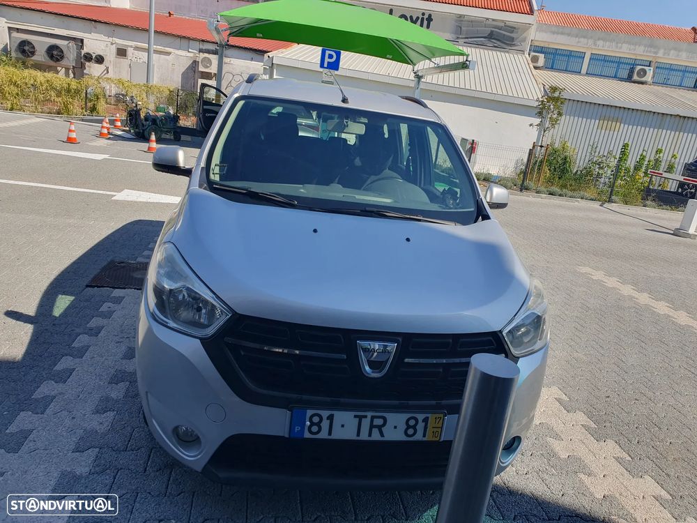 Dacia Lodgy 1.5 dCi Confort 7L - 5
