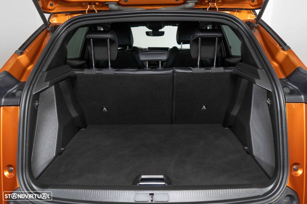 Peugeot 2008 1.2 PureTech GT - 14